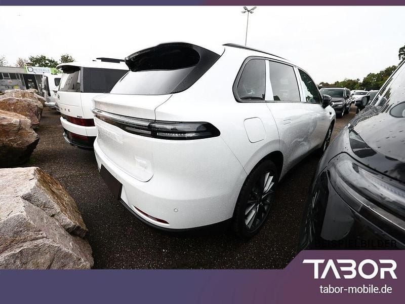 Neu Leapmotor C10 439 kW (598 PS) 2026 Pearly white SUV