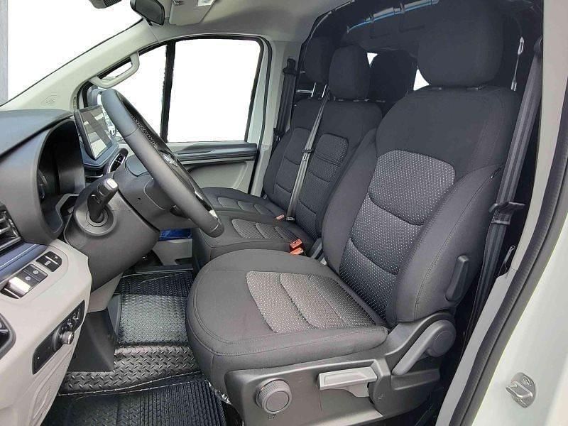 Neu Maxus eDeliver 7 150 kW (204 PS) 2025 Weiß Van