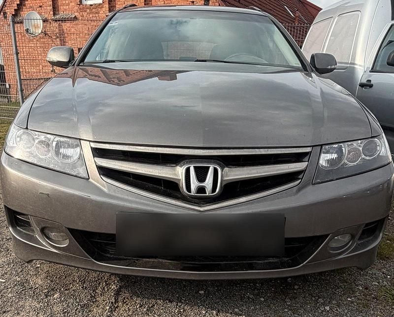Gebraucht Honda Accord 140 PS (102 kW) 2007 Grau Kombi
