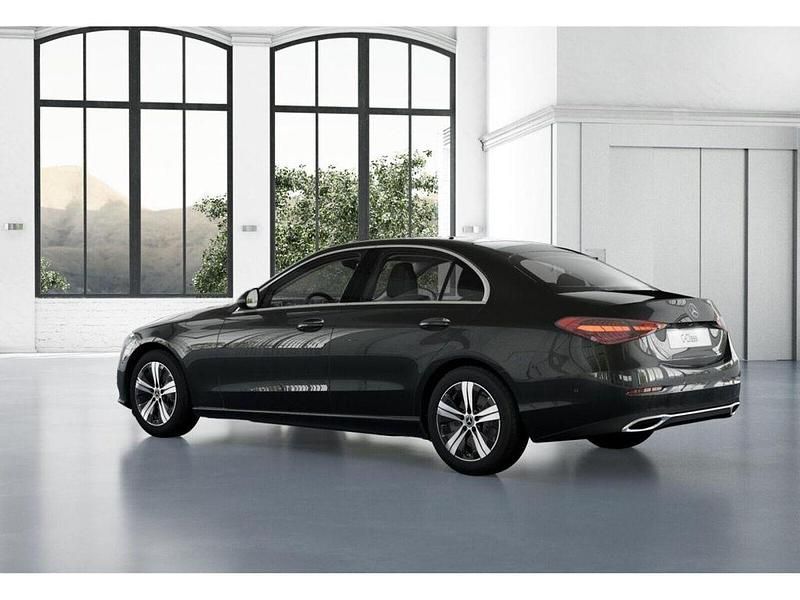 Gebraucht Mercedes C180 Avantgarde 170 PS (125 kW) 2025 Graphite grey Limousine