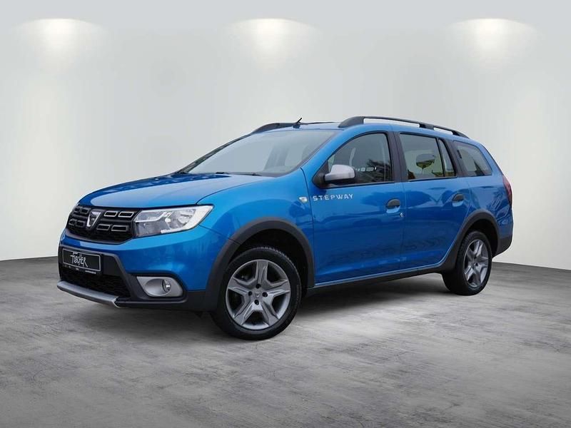 Blau sky Gebraucht 2020 Dacia Logan MCV Stepway Kombi | 12.970 € (Etwas zu teuer) - Bild 1/4