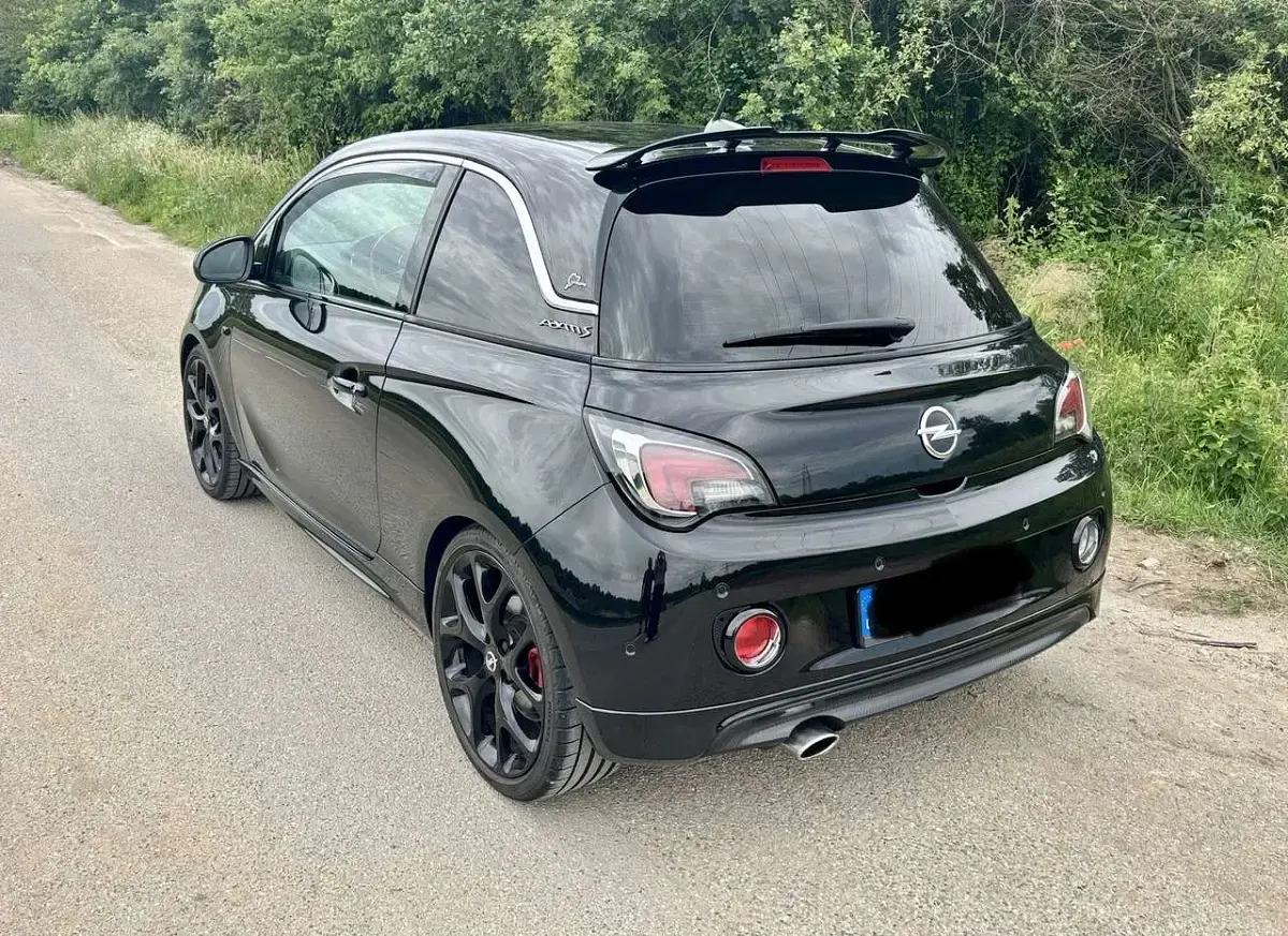 Gebraucht Opel Adam S 150 PS (110 kW) 2018 Schwarz Kleinwagen