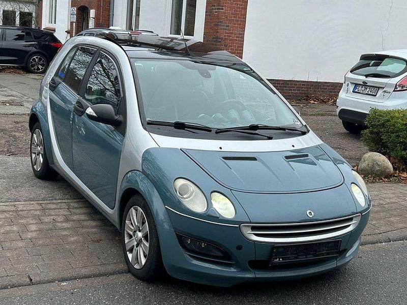 Silber Gebraucht 2004 Smart ForFour Kleinwagen | 1.499 € (Fairer Preis) - Bild 1/4