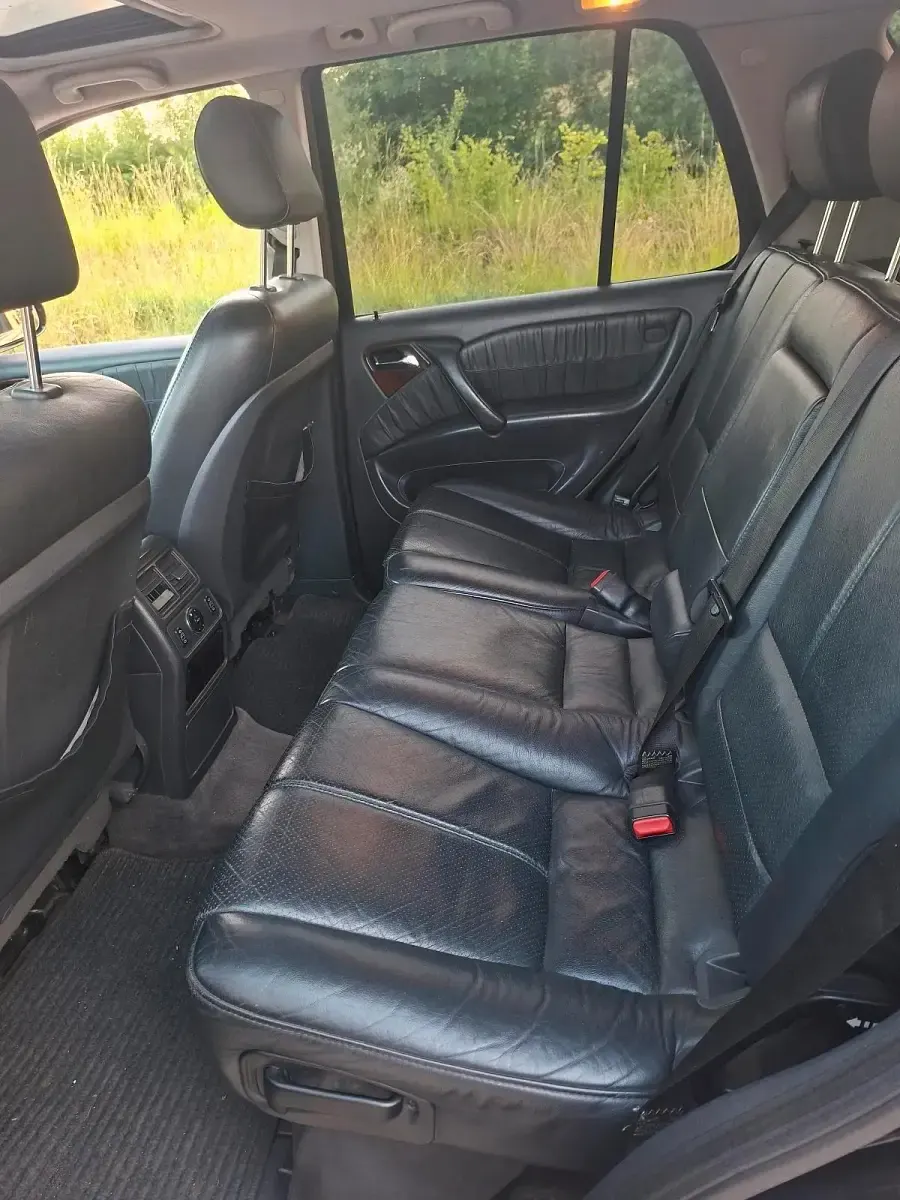Gebraucht Mercedes ML270 163 PS (119 kW) 2004 SUV