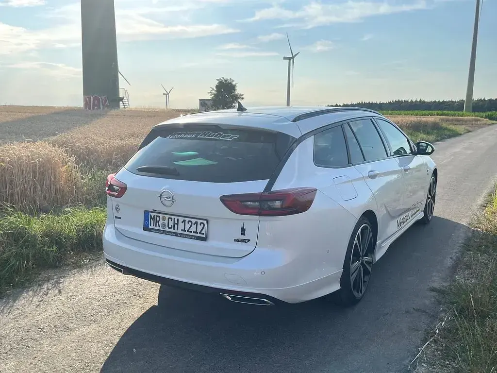Gebraucht Opel Insignia Exklusiv 170 PS (125 kW) 2020 Weiß Kombi