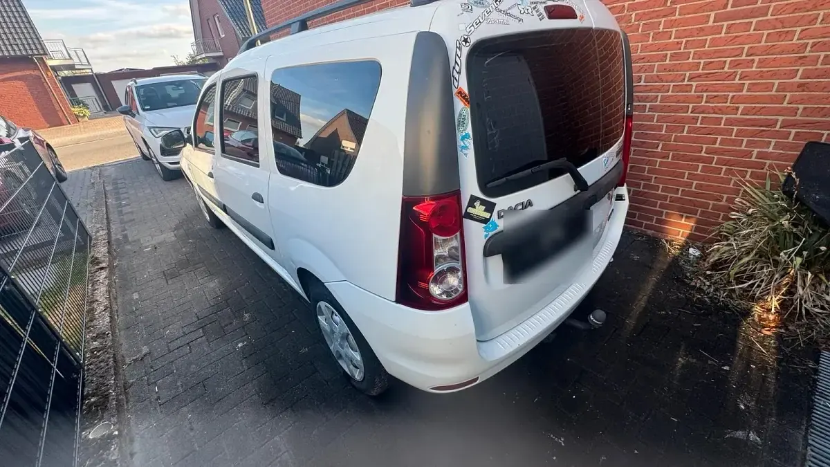 Gebraucht Dacia Logan 88 PS (64 kW) 2012 Weiß Kombi