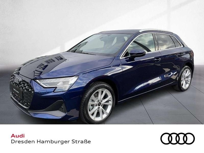 Navarrablau metallic Neu 2025 Audi A3 Limousine | 39.790 € (Fairer Preis) - Bild 1/4