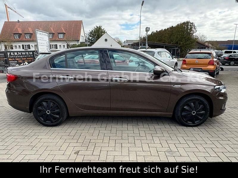 Gebraucht Fiat Tipo Lounge 120 PS (88 kW) 2017 Braun Limousine
