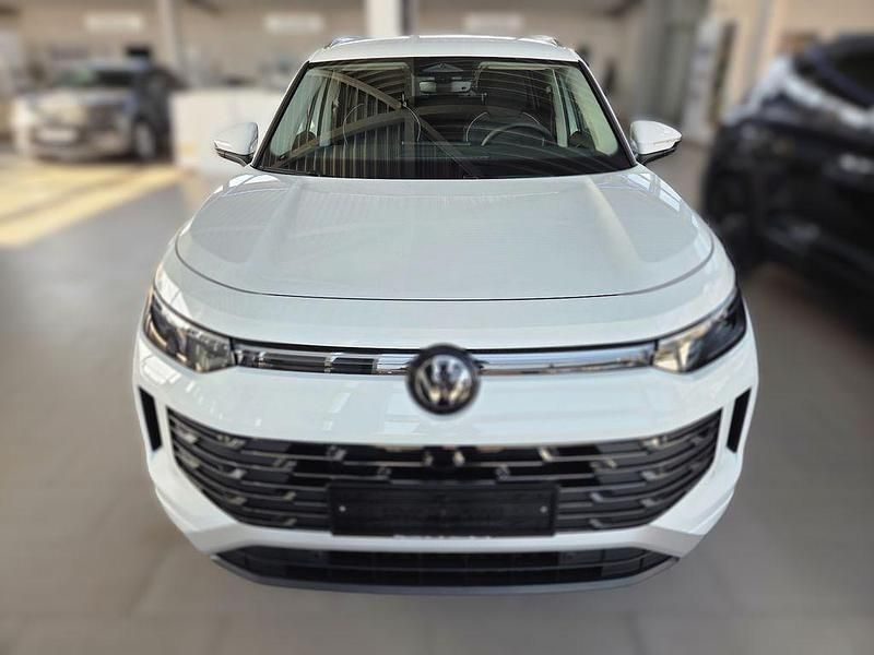 Neu VW Tayron Elegance 193 PS (141 kW) 2026 Weiß SUV