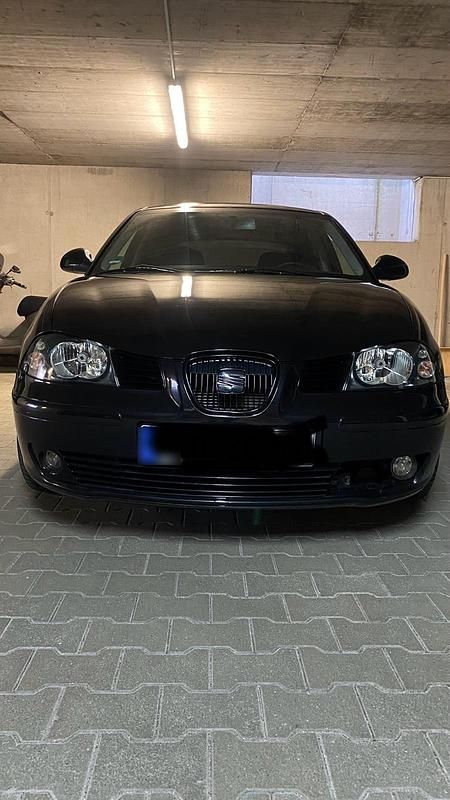 Gebraucht Seat Ibiza 64 PS (47 kW) 2002 Schwarz Kleinwagen