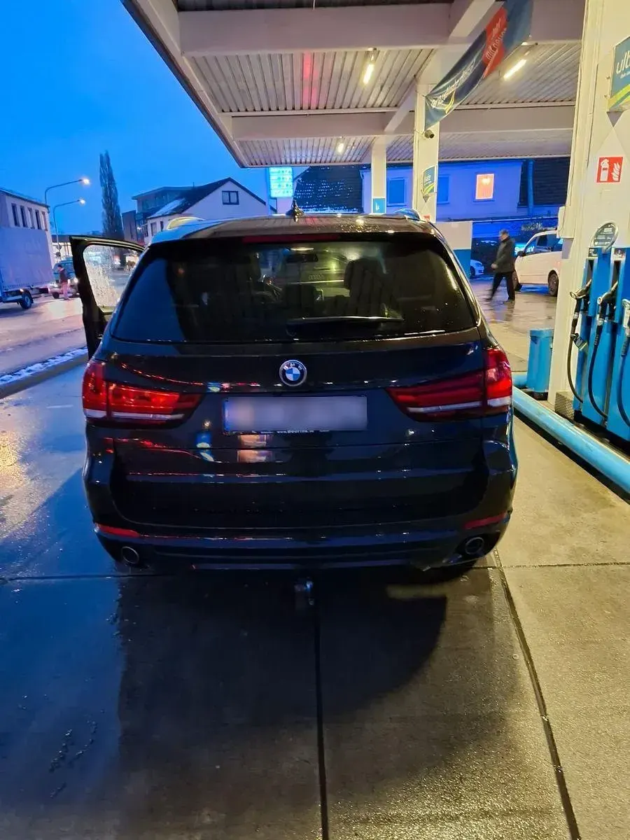 Gebraucht BMW X5 Shadowline 258 PS (189 kW) 2015 Braun SUV