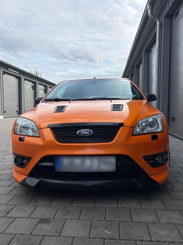 Second-hand Ford Focus ST 280 CP (205 kW) 2007 Portocaliu Berlinǎ