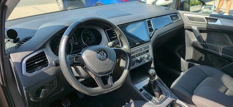 Gebraucht VW Golf Sportsvan 86 PS (63 kW) 2015 Gold Van / Kleinbus