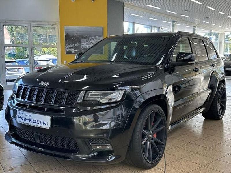 Diamond black crystal p/c Gebraucht 2017 Jeep Grand Cherokee SRT SUV | 29.950 € (Teuer) - Bild 1/4
