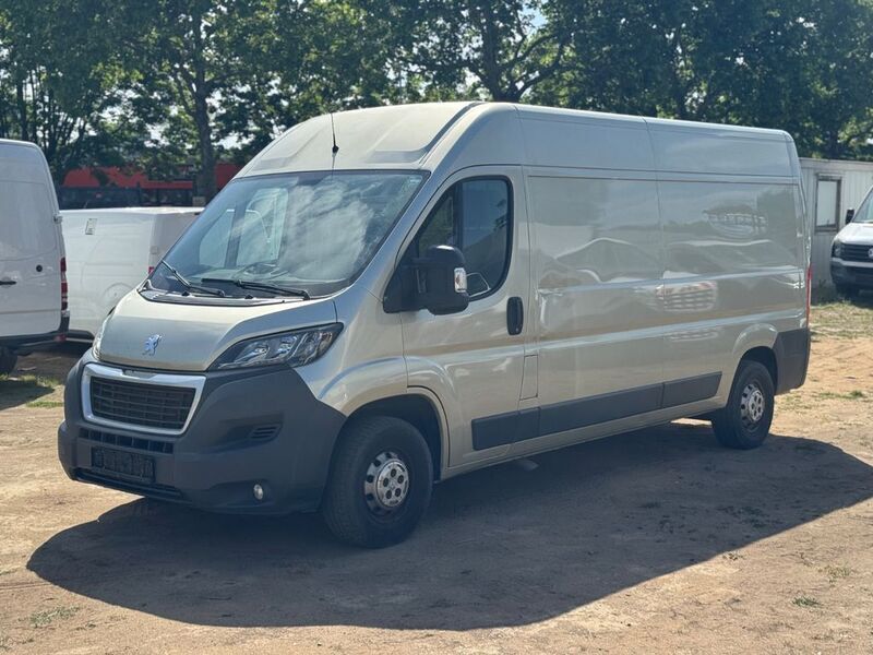 Gold Gebraucht 2017 Peugeot Boxer Van | 12.990 € (Superpreis) - Bild 1/4