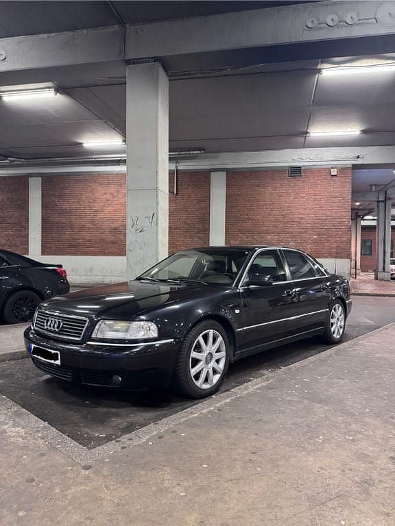 Schwarz Gebraucht 2002 Audi A8 Ambiente Limousine | 12.500 € (Teuer) - Bild 1/4