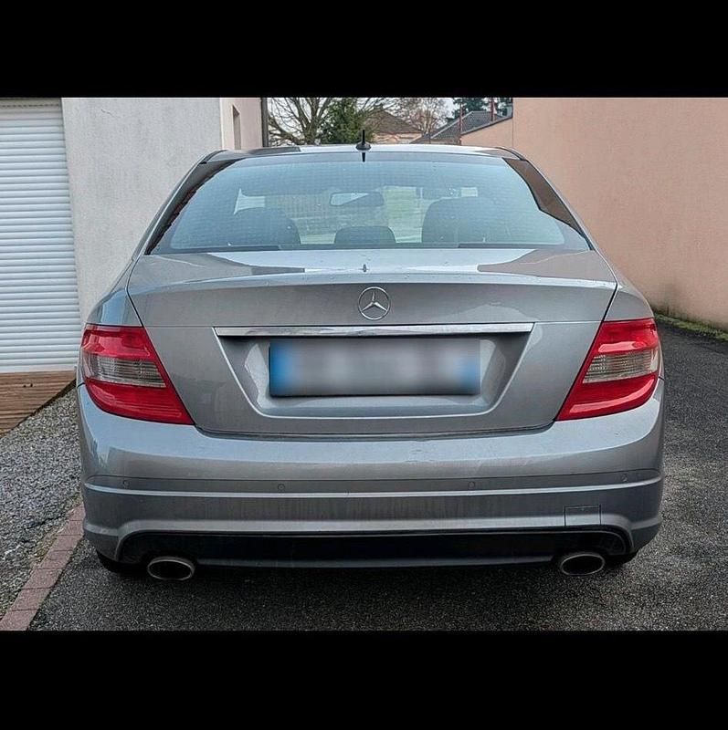 Usata Mercedes C280 241 CV (177 kW) 2009 Grigio Berlina
