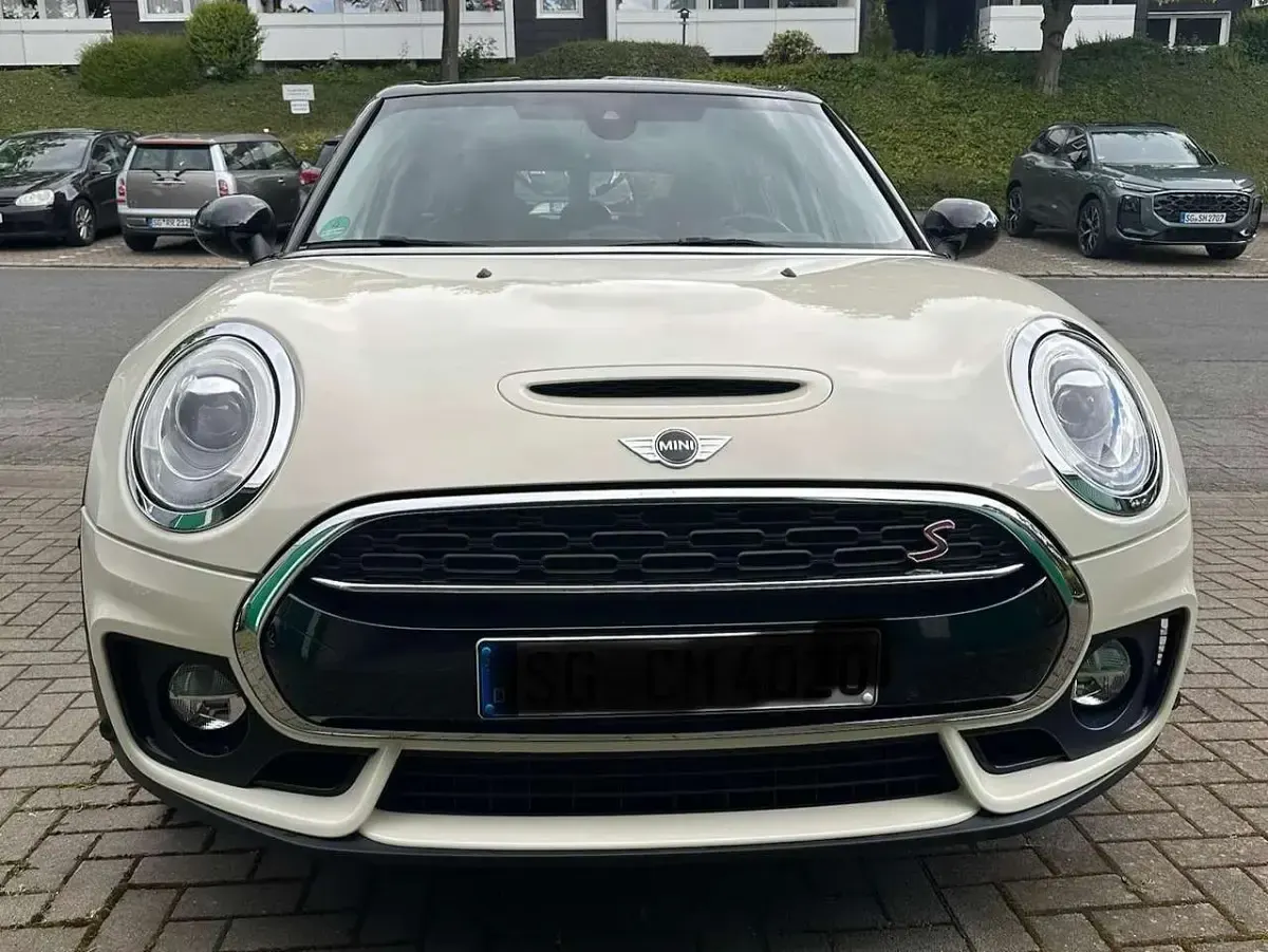 Gebraucht Mini Cooper S Clubman 192 PS (141 kW) 2016 Weiß Kombi