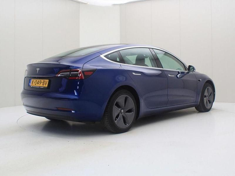 Gebraucht Tesla Model 3 Standard Range 225 kW (306 PS) 2020 Blau Limousine