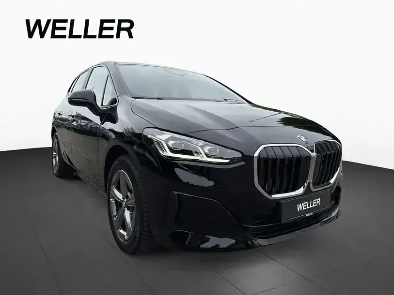 Gebraucht BMW 218 Active Tourer Performance 136 PS (100 kW) 2023 Schwarz Van / Kleinbus