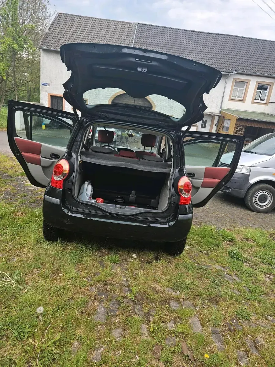 Brugt Renault Modus 75 HK (55 kW) 2005 Sort MPV