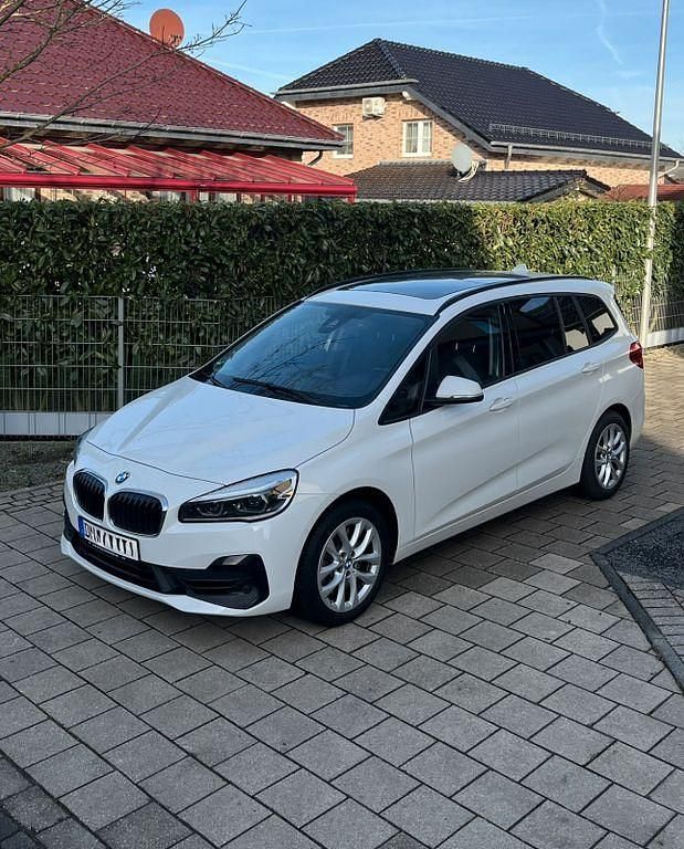 Gebraucht BMW 220 178 PS (130 kW) 2022 Weiß Kombi