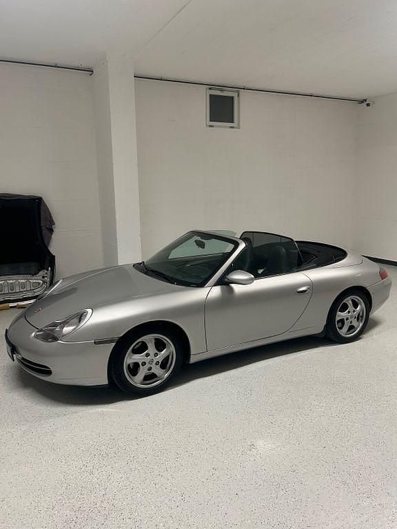 Gebraucht Porsche 911 Carrera Cabriolet 320 PS (235 kW) 1999 Silber Cabrio