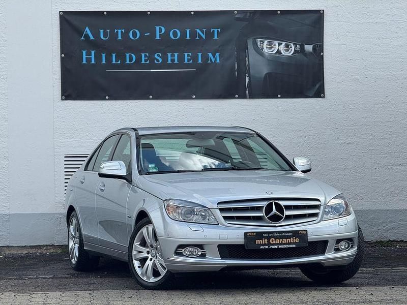 Silber Gebraucht 2008 Mercedes C180 Avantgarde Limousine | 10.790 € (Fairer Preis) - Bild 1/4