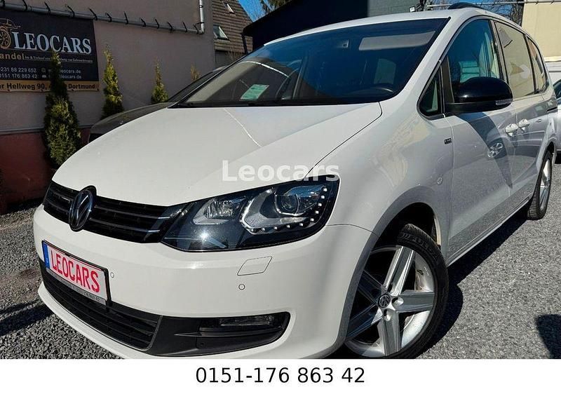 Weiß Gebraucht 2014 VW Sharan Match Van / Kleinbus | 14.450 € (Fairer Preis) - Bild 1/4