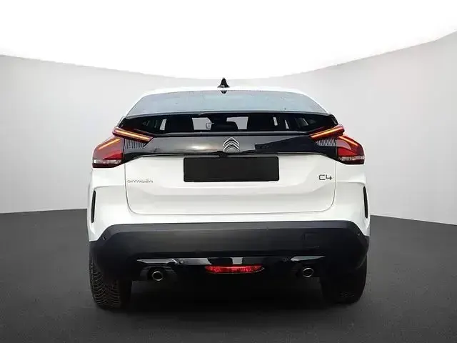 Gebraucht Citroën C4 Feel 131 PS (96 kW) 2023 Weiß SUV