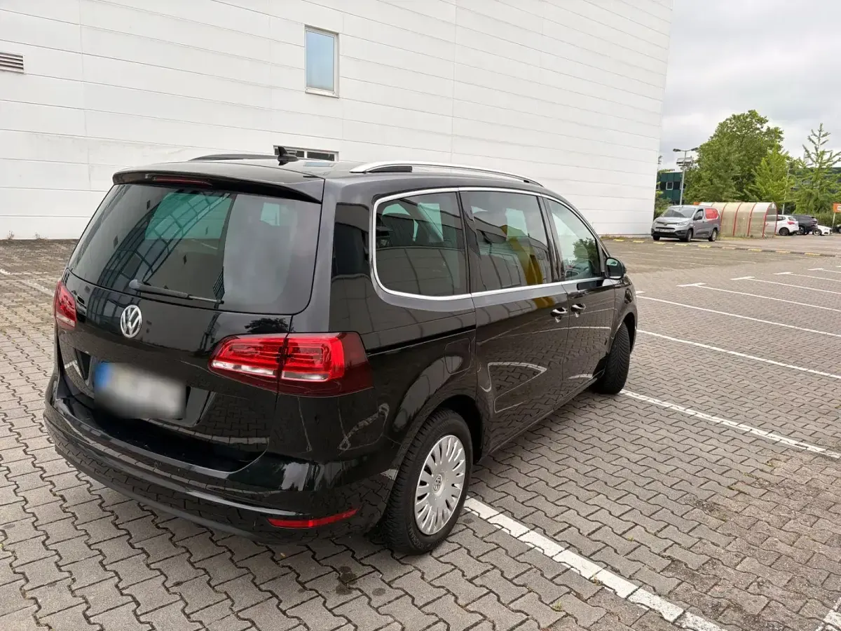 Gebraucht VW Sharan Join 150 PS (110 kW) 2018 Schwarz Van / Kleinbus