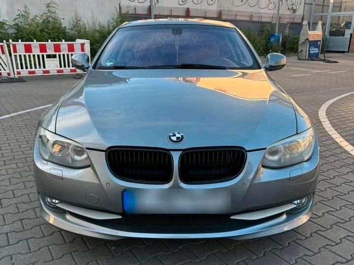 Gebraucht BMW 320 170 PS (125 kW) 2010 Grau Coupé