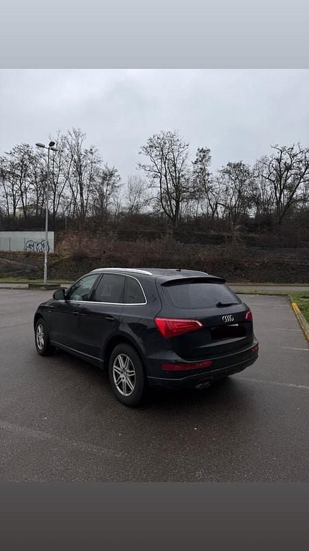 Gebraucht Audi Q5 170 PS (125 kW) 2010 Schwarz SUV