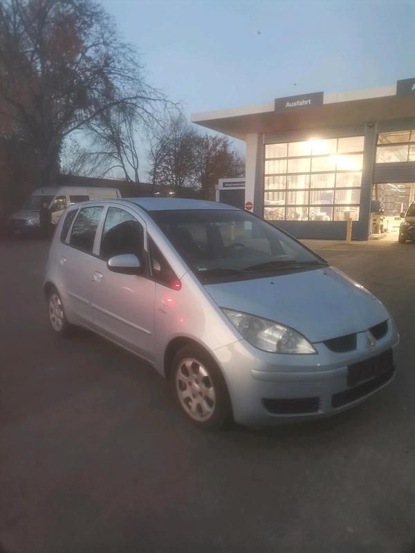 Silber Gebraucht 2005 Mitsubishi Colt Kleinwagen | 999 € (Superpreis) - Bild 1/4