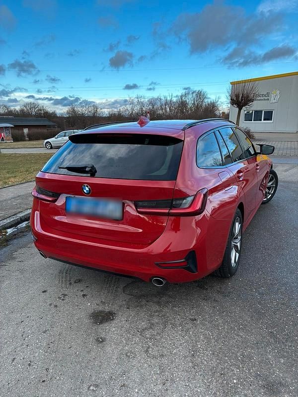 Gebraucht BMW 318 Sport Line 150 PS (110 kW) 2022 Kombi