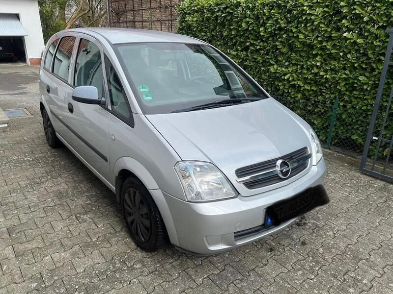 Silber Gebraucht 2004 Opel Meriva Van / Kleinbus | 2.700 € (Fairer Preis) - Bild 1/4