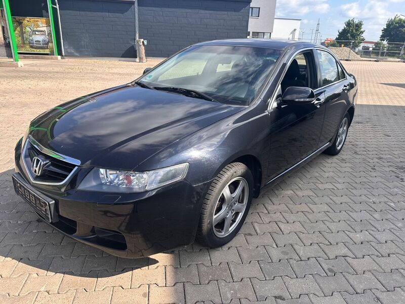 Schwarz Gebraucht 2005 Honda Accord Executive Limousine | 2.490 € (Fairer Preis) - Bild 1/4