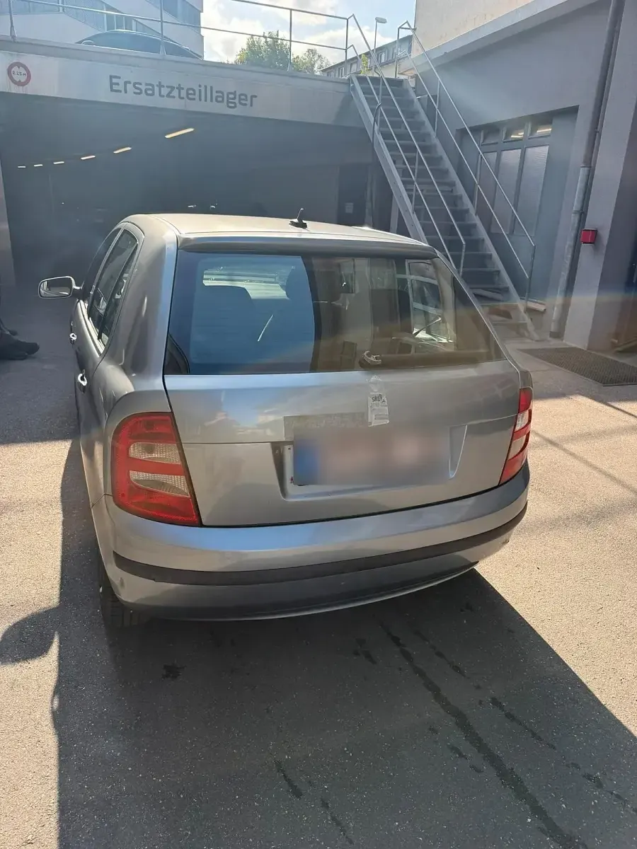 Gebraucht Skoda Fabia 100 PS (73 kW) 2004 Grau Kleinwagen
