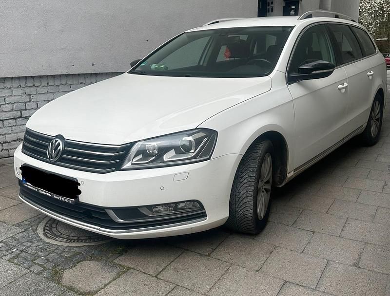 Gebraucht VW Passat 140 PS (102 kW) 2014 Weiß Kombi