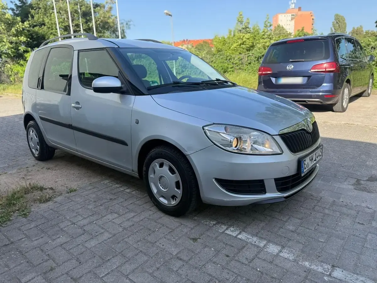 Gebraucht Skoda Roomster 95 PS (69 kW) 2010 Grau Van / Kleinbus