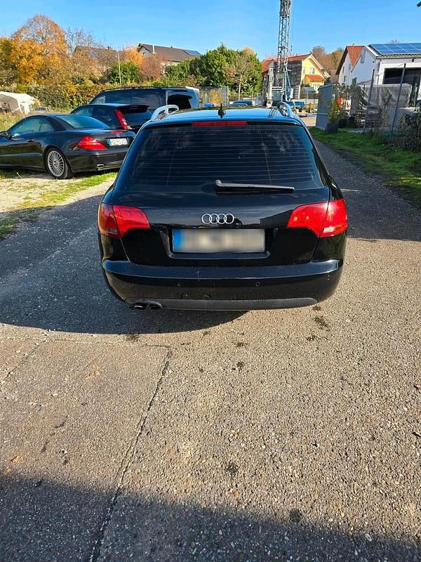 Używany Audi A4 140 KM (102 kW) 2008 Czarny Kombi