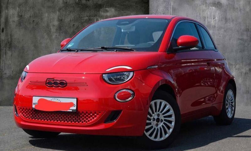 Rot Gebraucht 2022 Fiat 500e Red Limousine | 14.400 € (Fairer Preis) - Bild 1/4