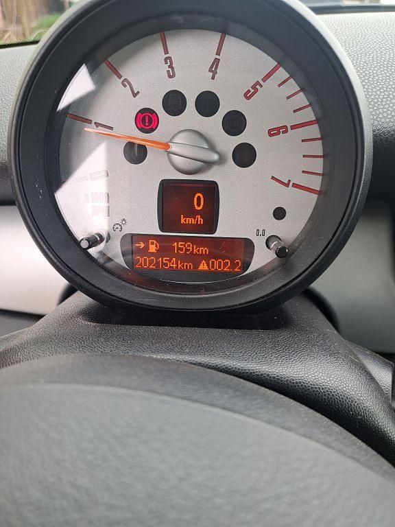 Usado Mini Cooper D 109 HP (80 kW) 2010 Branco Citadino