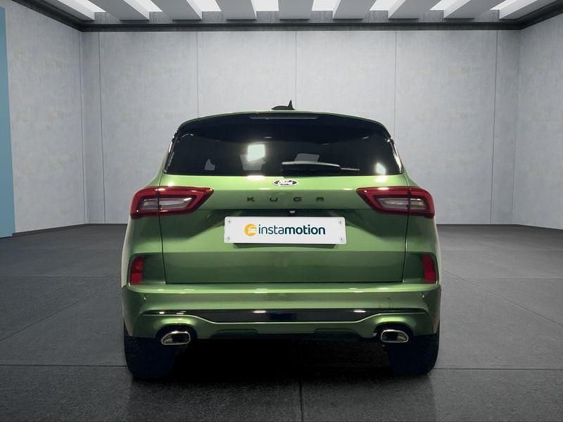 Gebraucht Ford Kuga ST-Line X 186 PS (136 kW) 2024 Grün SUV