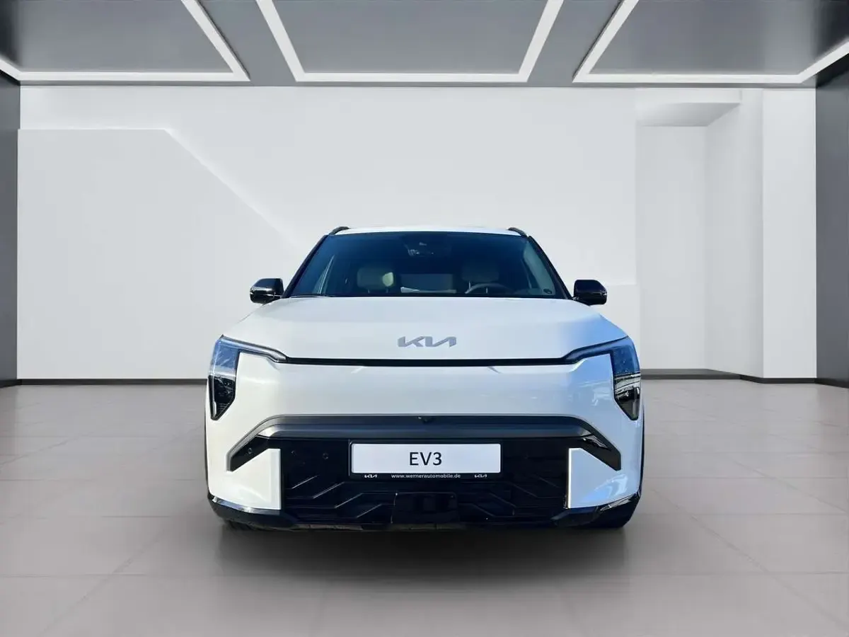 Gebraucht Kia EV3 Comfort 150 kW (204 PS) 2026 Snow white pearl SUV