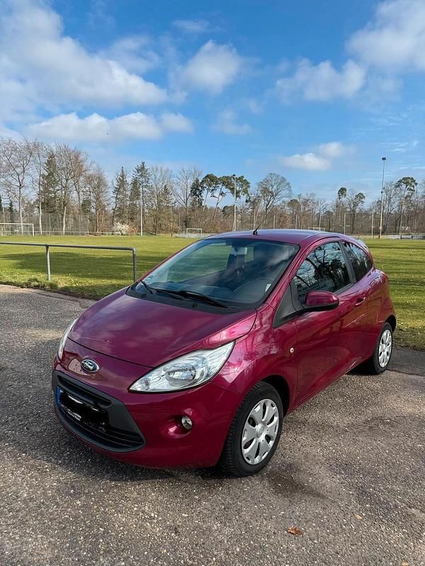 Usata Ford Ka 65 CV (47 kW) 2010 Andere farben Utilitaria
