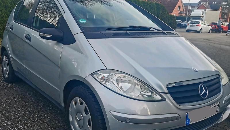 Silber Gebraucht 2005 Mercedes A150 Kleinwagen | 2.900 € (Guter Preis) - Bild 1/4