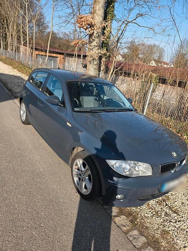 Gebraucht BMW 120 150 PS (110 kW) 2005 Blau Kleinwagen