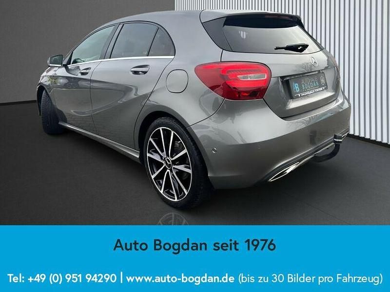 Gebraucht Mercedes A200 156 PS (114 kW) 2017 Mountaingrau Limousine