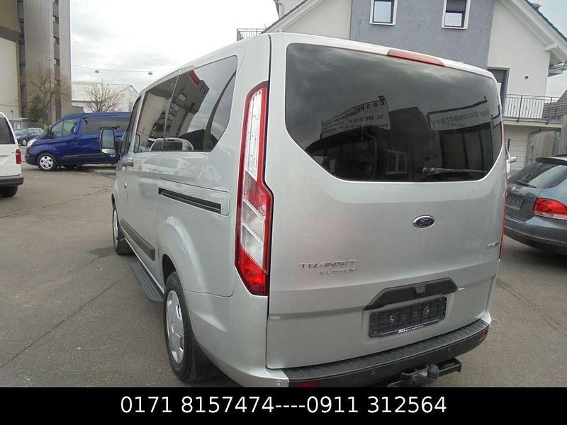 Gebraucht Ford Transit Custom Trend 131 PS (96 kW) 2020 Silber Van